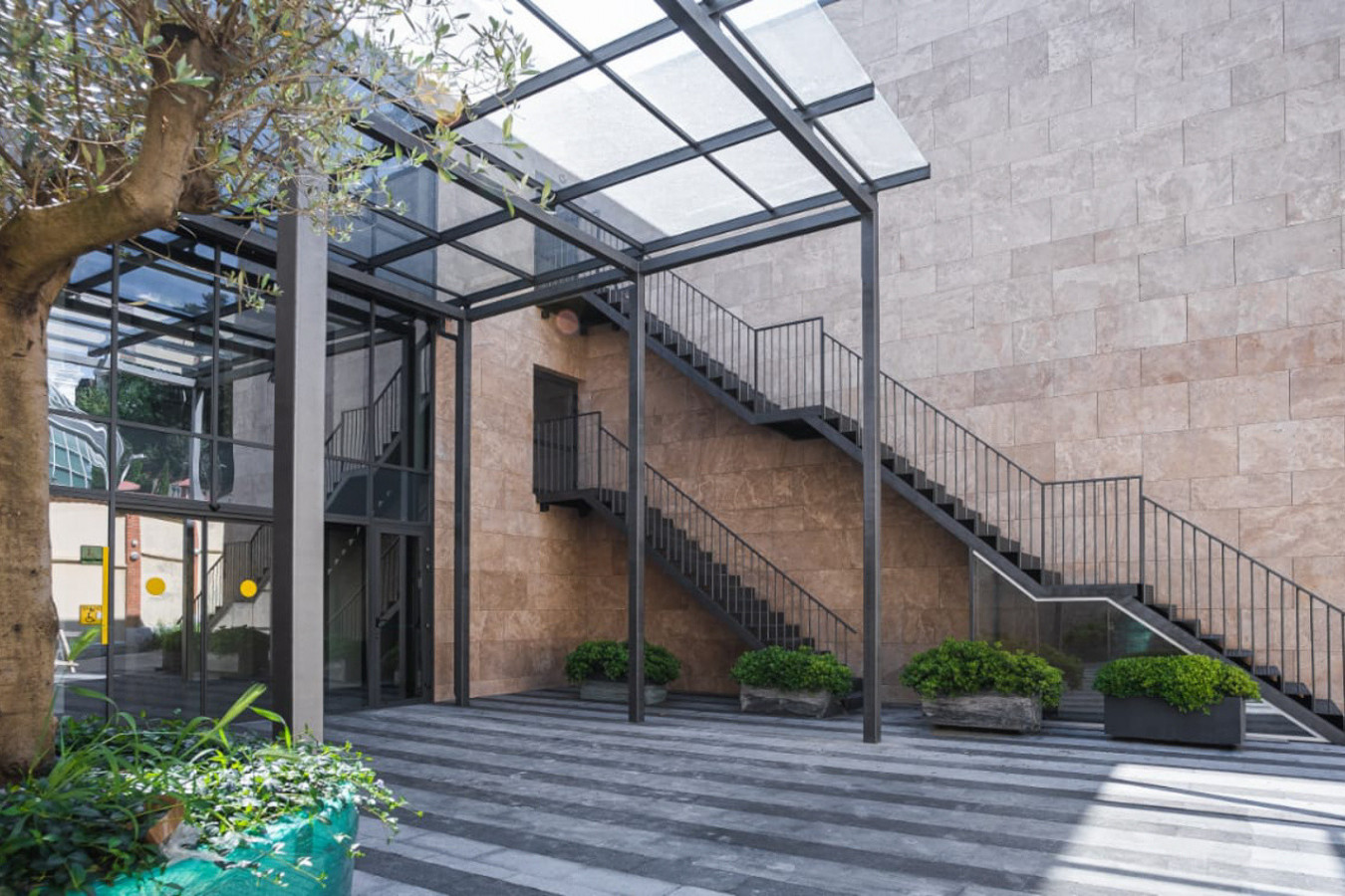 АК Residence Rosemarine (Резиденция Розмарин)